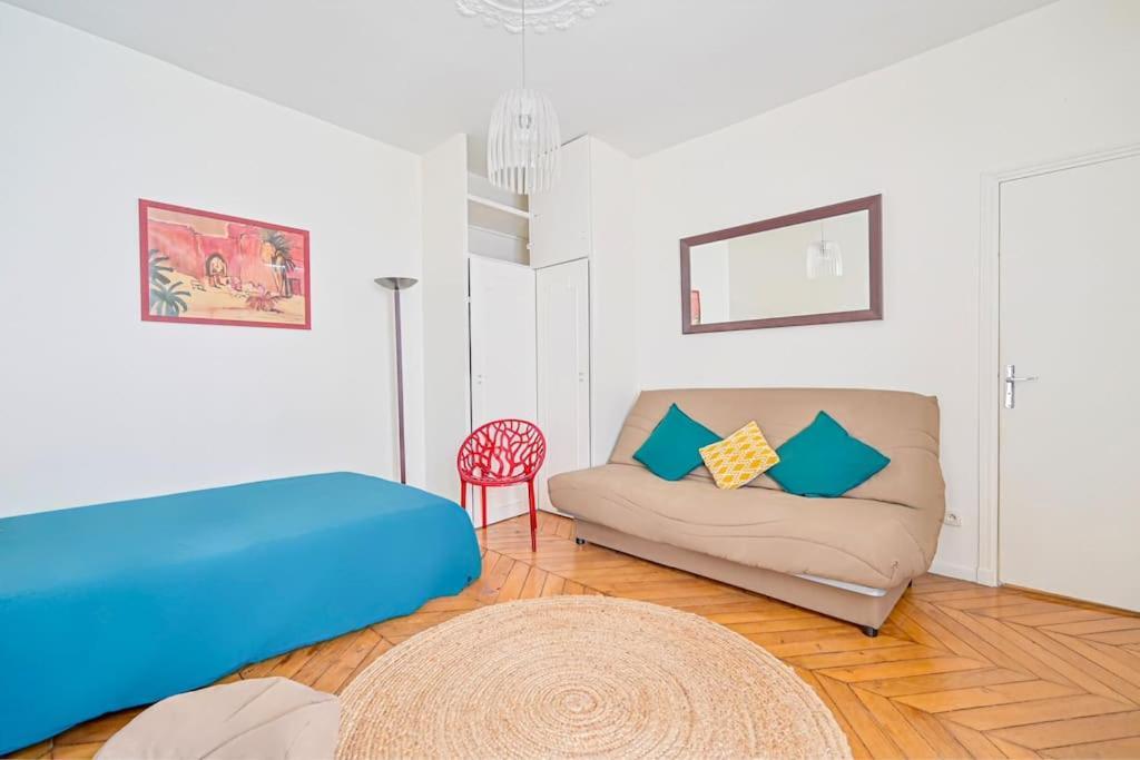 Radiant Flat - Spacious Studio Apartment - Marais Paris Exterior photo